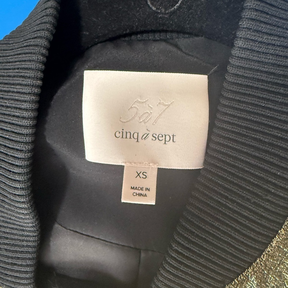 Cinq A Sept Jacket. Size XS. Pristine Condition. - Picture 9 of 11